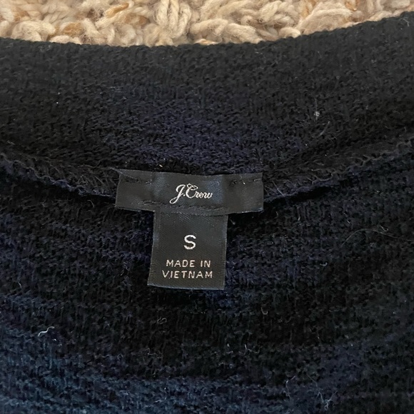 Black J. Crew Top - Picture 2 of 2